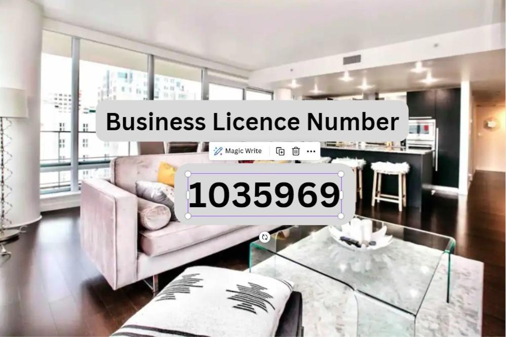 Victoria'S Best Location 2 Bedroom Luxe Condo Exterior foto